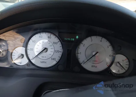 2010 Chrysler 300 Touring/Signature Series/Executive Series z USA, uszkodzony, nr VIN 2C3CA5CV1AH218187